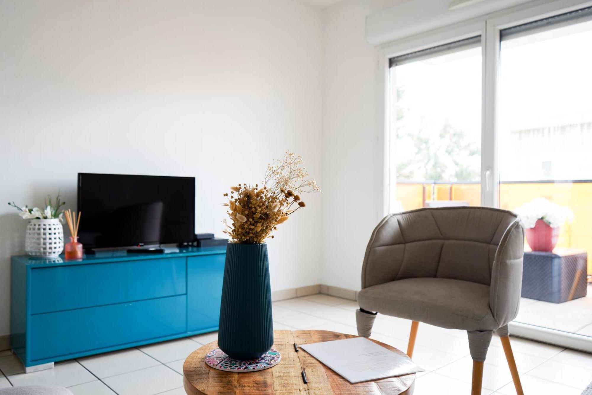 Bel Appartement Climatise & Parking 佩皮尼昂 外观 照片