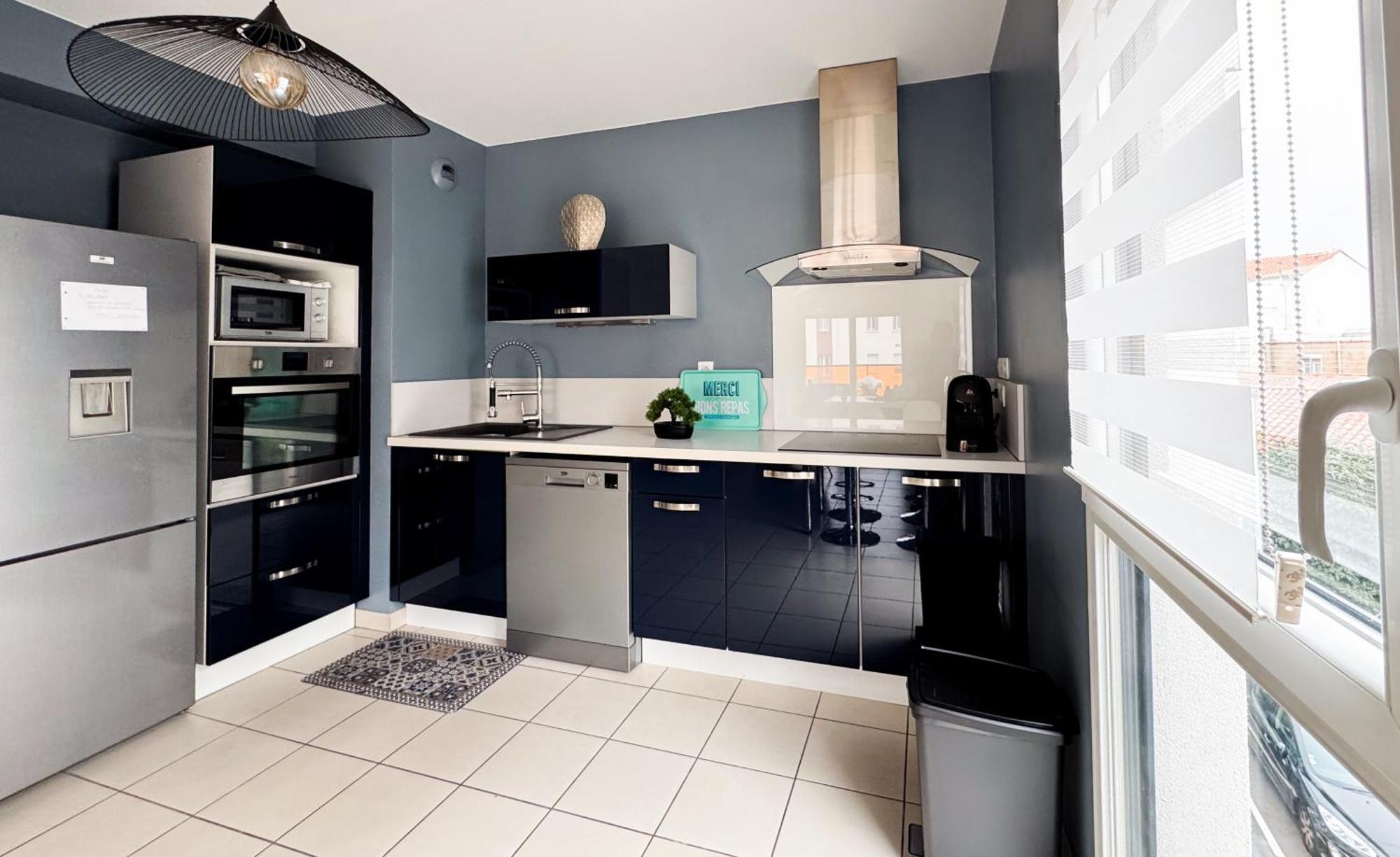 Bel Appartement Climatise & Parking 佩皮尼昂 外观 照片